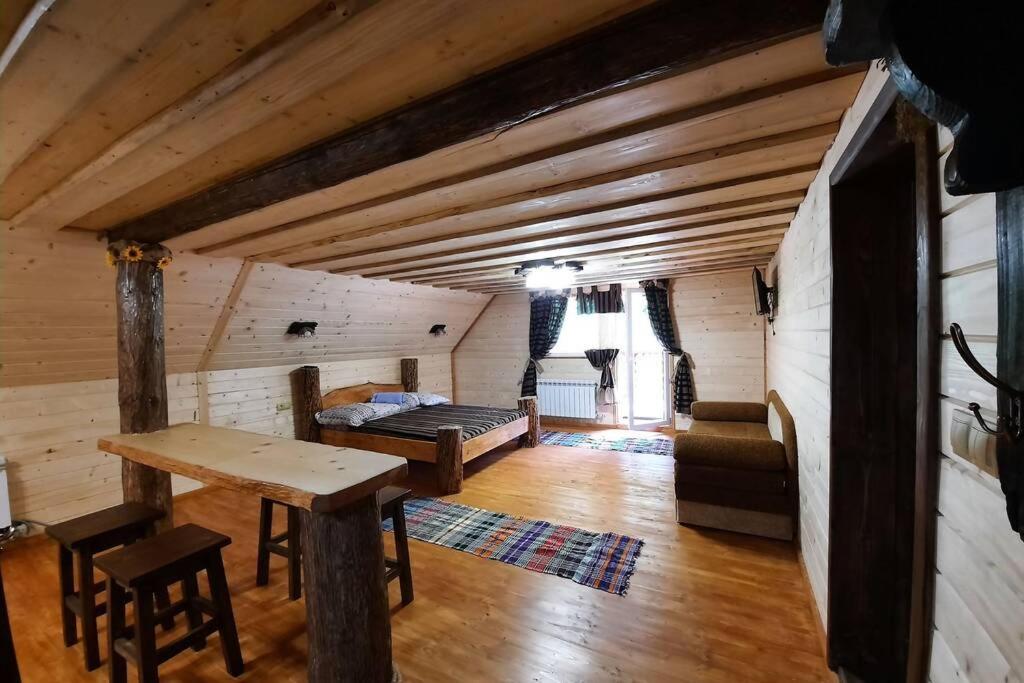 Apartment студіо номер 5 у ані Synevyrs'ka Polyana